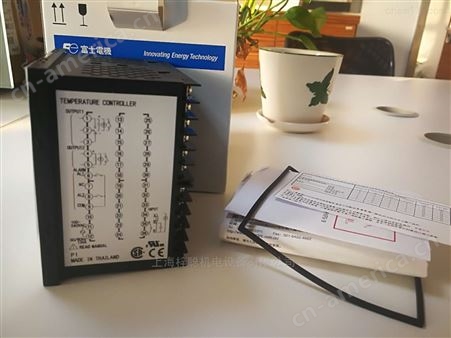 日本富士温控器PXF4ABY2-1W100详细产品