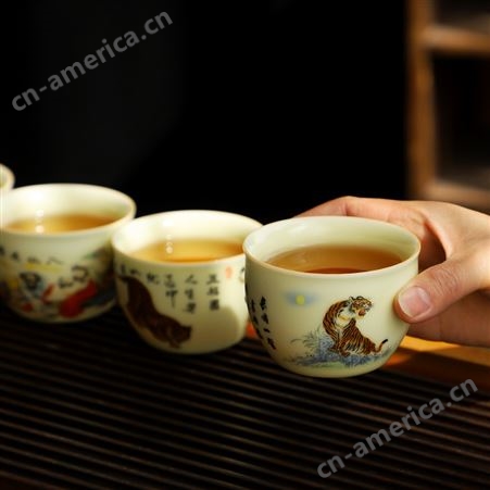 羊脂玉瓷陶瓷茶杯猛虎下山主人杯功夫茶杯大茶杯礼品纪念杯